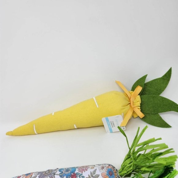 5 Fabric Carrots, Assorted Sizes, Yellow and Paisley Spring and Easter Decor - Picture 4 of 8